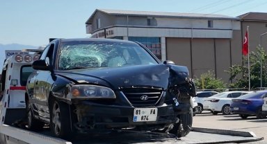 Düzce'de otomobil karşı şeride geçti: 2 yaralı!