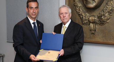 Fenerbahçe'de Aziz Yıldırım ve yönetimi mazbataları aldı
