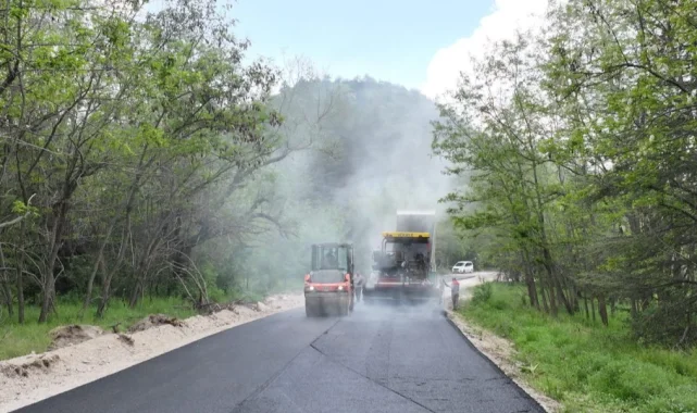 Gölcük Tabiat Parkı'nda yollar asfaltlanıyor, konfor artıyor