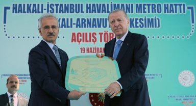 Halkalı-Arnavutköy metro hattı açıldı... Türkiye ulaşımda hızlanıyor