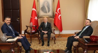 İki bakandan MHP lideri Bahçeli'ye ziyaret