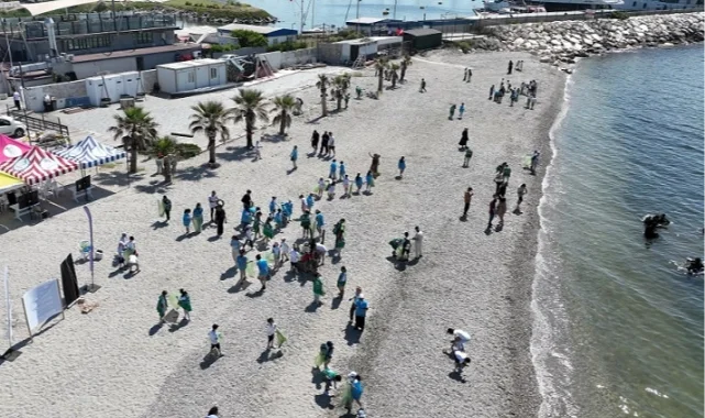 İstanbul Beylikdüzü'nde deniz dibi ve kıyı temizliği