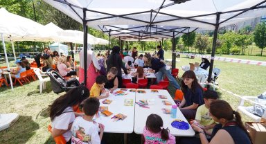 İstanbul Beylikdüzü'nde karne sevinci şenliğe dönüştü