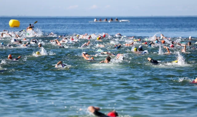 İstanbul Florya Sahili'nde Triatlon heyecanı