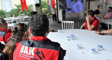 İzmir Bornova'da orman yangınlarının çözüm yolları masaya yatırıldı