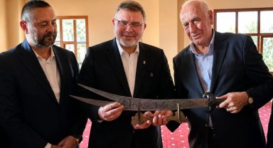 İzmir Karşıyaka'da Muharrem Lokması buluşması