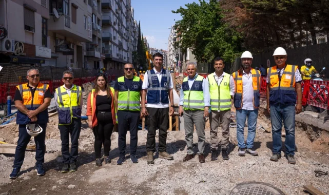 İzmir'de 3 milyar liralık alt yapı dönüşümü sürüyor
