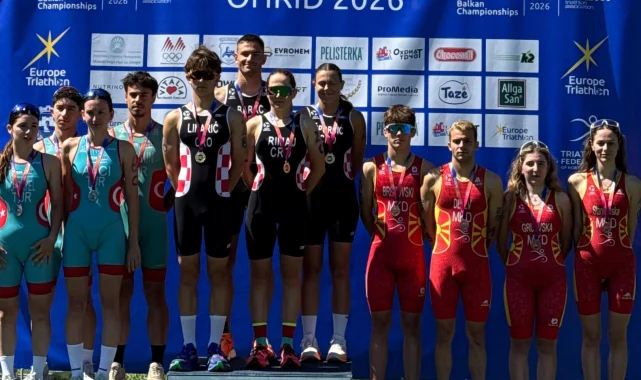 İzmirli sporcular gümüş madalya ile döndü