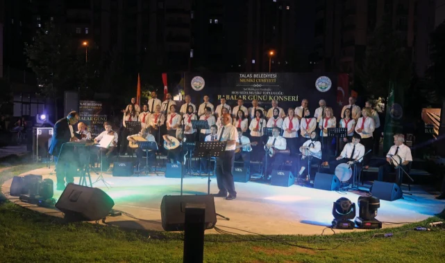 Kayseri Talas'ta musikili Babalar Günü