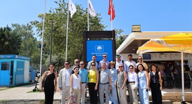 Kırgız heyet Antalya'nın mavi bayraklı plajlarını inceledi