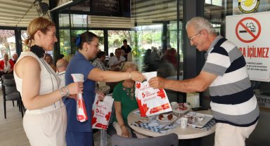 Kocaeli İzmit'te Babalar Günü'ne sevgi dolu kutlama