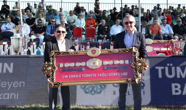 Kocaeli'de başpehlivan altın kemeri Feyzullah Aktürk'ün oldu