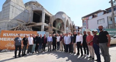 Kocaeli'de Kuruçeşme Merkez Camii inşaatı hızlı ilerliyor