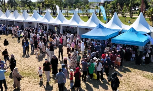 Kocaelili minikler, Karneval'da hem eğleniyor, hem üretiyor