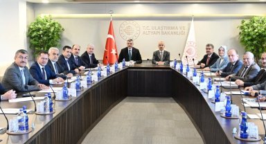 Konya heyeti Ankara'da bakanlarla projeleri değerlendirdi