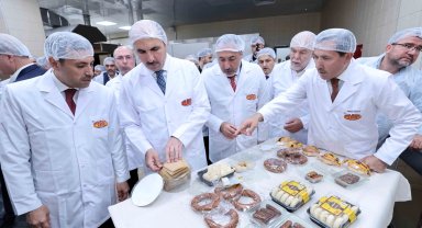 Konya Karatay'da Halk Ekmek Fabrikası ve Glütensiz Ekmek Üretim Tesisi hizmete girdi