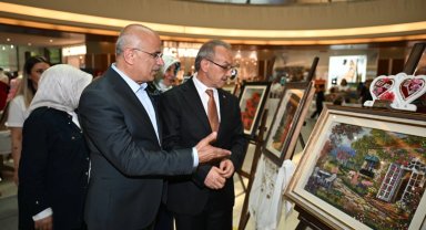 Malatya'da kadın ve engelli kursiyerlerden el emeği sergisi