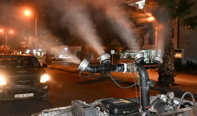 Manisa Büyükşehir'den 17 ilçede kesintisiz ilaçlama
