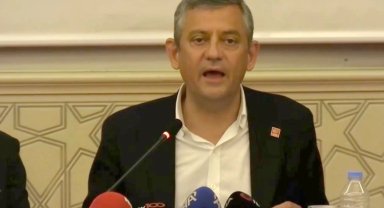 Özgür Özel: İktidara yürümeye devam edeceğiz