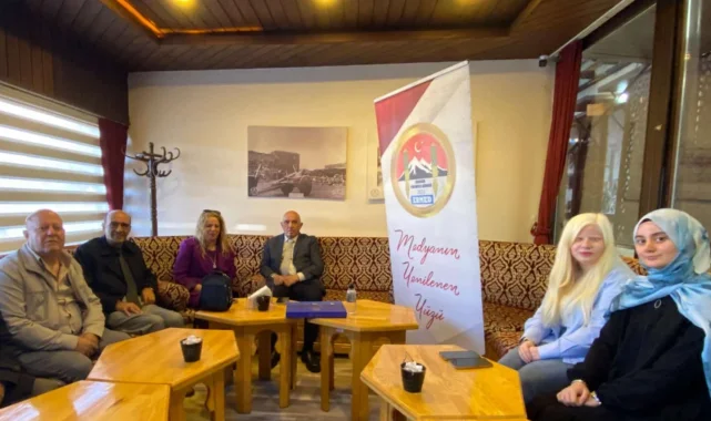 Prof. Dr. Mustafa Ilıcalı, Erzurum medyasıyla değerlendirdi