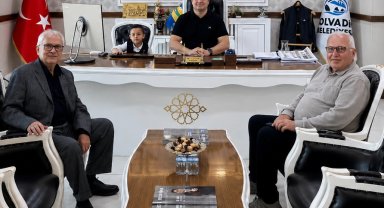 Sağlık dünyasının duayen isminden Bolvadin'e nezaket ziyareti