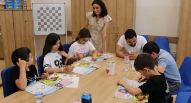 Sakarya'da genç düşünürler Bilim Atölyesi'nde keşif ve deney dolu bir gün