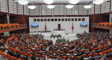 TBMM'de tartışmalı torba teklif mesaisi! Polis hakları, basın düzenlemesi ve orman alanları görüşülüyor