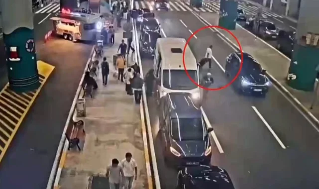 Uluslararası göçmen kaçakçısı İstanbul Havalimanı'nda yakalandı
