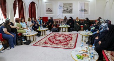 Yaşlılar tecrübelerini Tecrübe-i Hayat ile anlatıyor