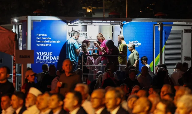 15 Temmuz'un 10'uncu yılında Sakarya, Demokrasi Meydanı'nda buluştu