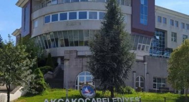 Akçakoca Belediyesi'nin konserinde basına kısıtlama tepki çekti