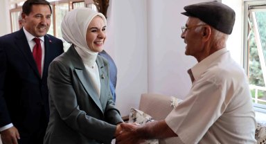 Bakan Göktaş Konya Karatay'da büyüklerle buluştu