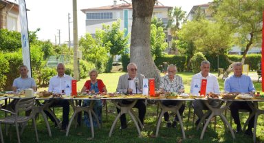 Balıkesir Edremit'te basın bayramı buluşması