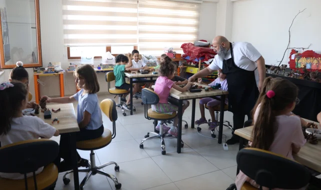 Bursa Osmangazi'de çocuklar doğayı sanata işliyor