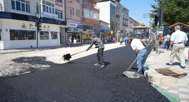 Bursa Yenişehir'in ana arterleri sıcak asfaltla yenilendi