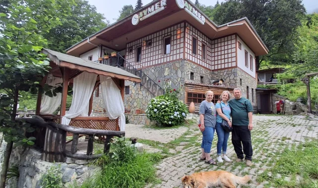 Bursa'dan memleketine döndü, Artvin'in doğasını dünyaya tanıtıyor