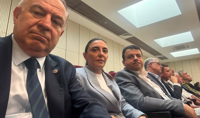 CHP'li Gökhan Zeybek Bursa'da... "Hukuksuzluklara boyun eğmeyeceğiz"