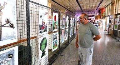 Denizli'de Karikatür Sergisi yolcularla buluştu