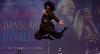 Dünyanın bütün renkleri Denizli'de buluştu
