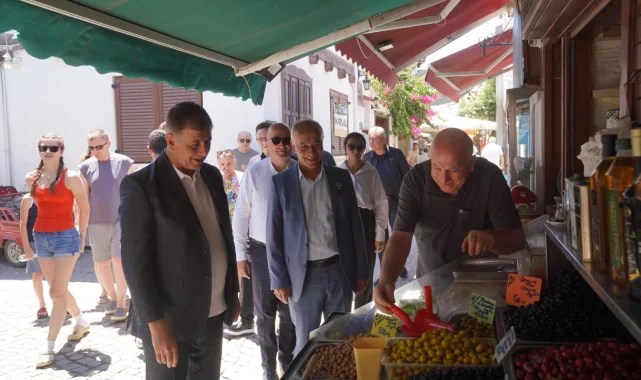 İzmir'de Seferihisar'a hizmet ve yatırım vurgusu