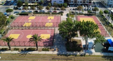 İzmir'de yeni spor istasyonu Göztepe'de açıldı