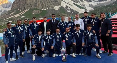 Kırkpınar'dan Balkanlara Kağıtspor fırtınası