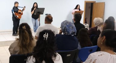 Kocaeli Beyaz Kalpler'de mezuniyet heyecanı