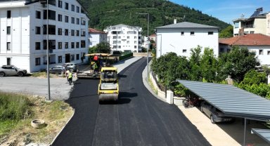Kocaeli'de Karamürsel Caddesi baştan sona yenileniyor