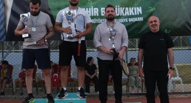 Kocaeli'de raketler korta indi