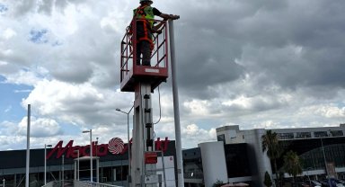 Kocaeli'nde üst geçitlere yeni aydınlatma sistemi