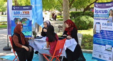 Konya İŞKUR'dan tercih döneminde gençlere kariyer desteği