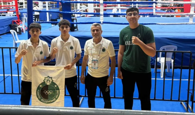 Konya Karatay'da Kick Boks'ta çifte madalya