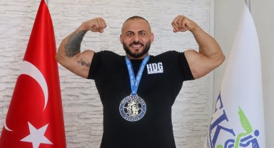 Milli sporcu Ahmet Koç dünya üçüncüsü oldu