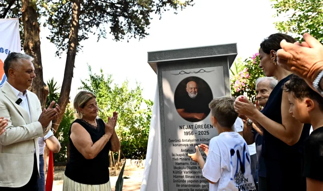 Nejat Üreğen'in adı Antalya Kaleiçi'nde yaşatılacak